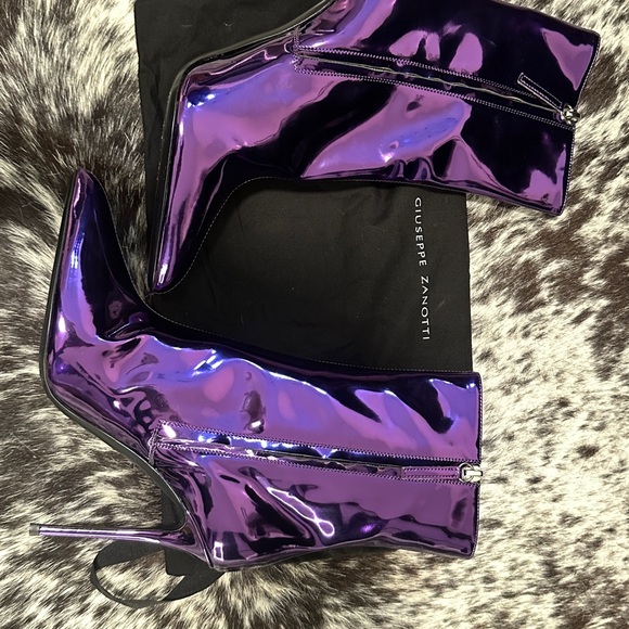 Giuseppe Zanotti Brytta High Heel Ankle Boot - Picture 7 of 12